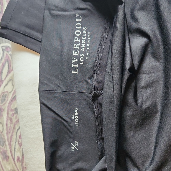 Liverpool Maternity Legging Pant - Picture 3 of 4